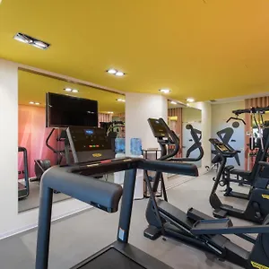 4* Hotel Savhotel Aemilia