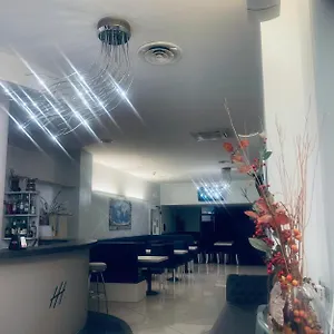 Holiday- Finestrella Μπολόνια
